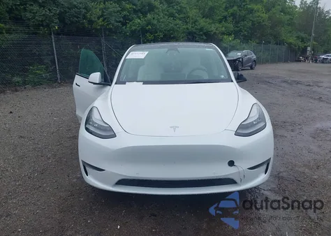 2021 Tesla Model Y Long Range Dual Motor All-Wheel Drive из США, поврежденный, VIN 5YJYGDEE6MF182630